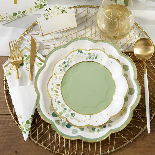 Six Reasons Pretty Paper Products are a Great Choice for Your Next Gathering
